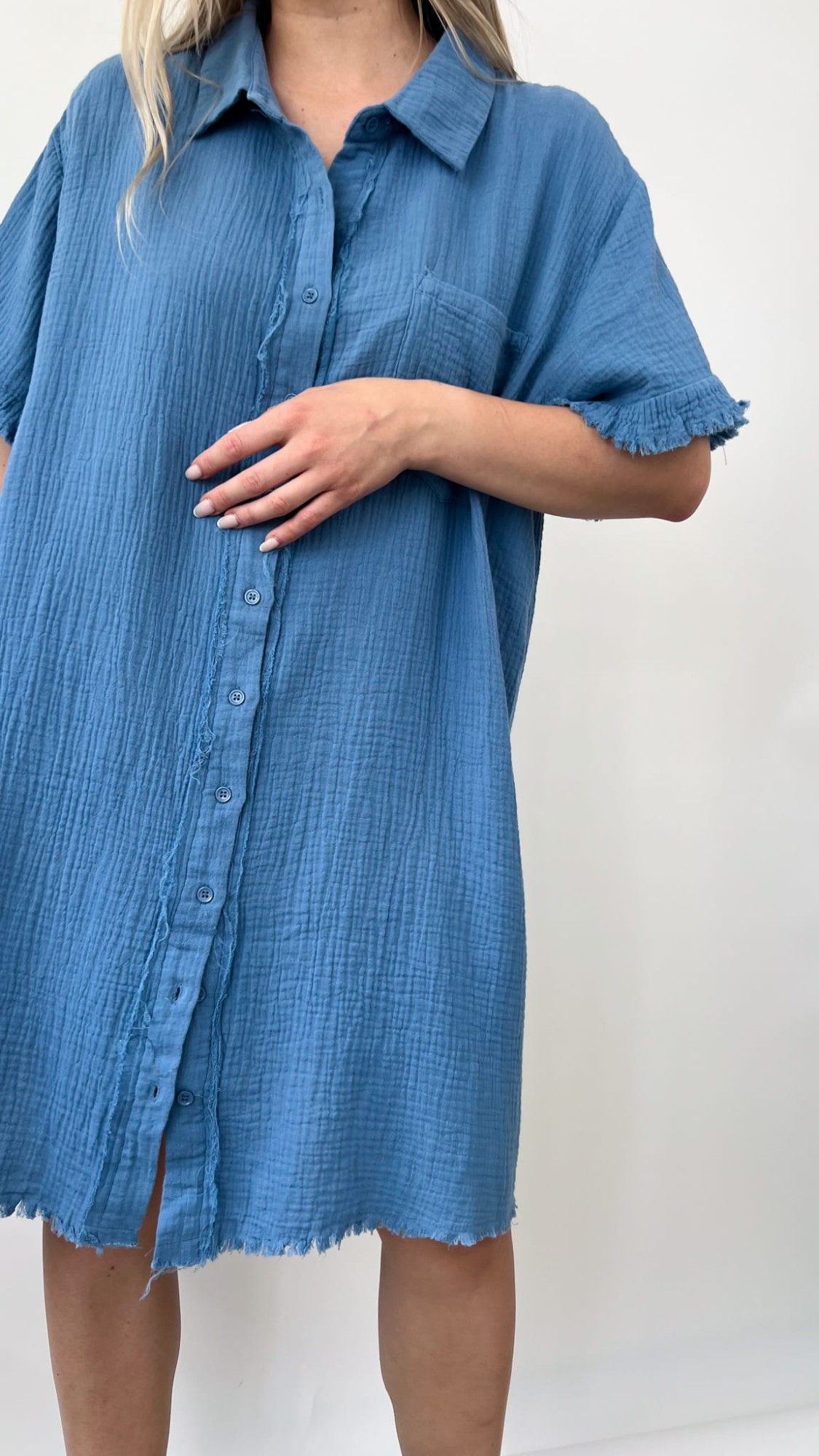 Sukienka koszulowa muślinowa 