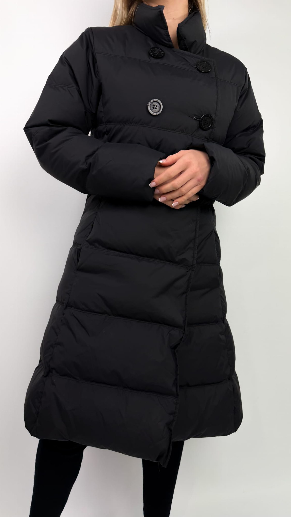 Płaszcz puchowy czarny 