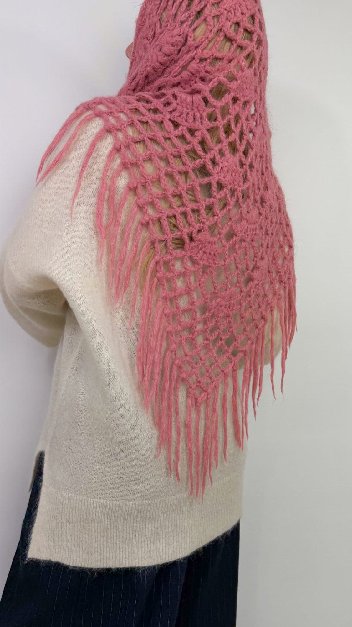 Chusta ażurowa różowa Handmade 